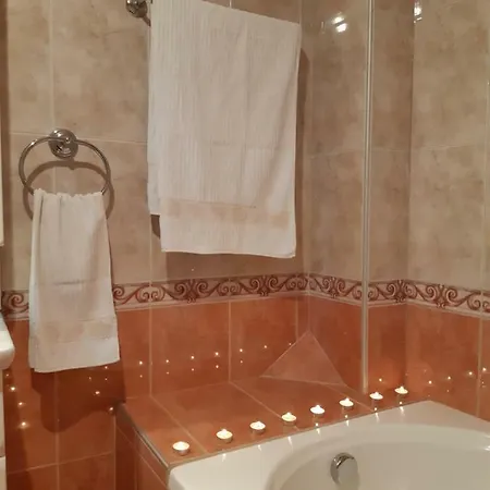 Smart Choice Apartment *